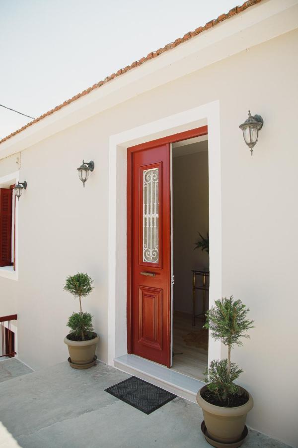 Yard Rooms Corinto Exterior foto